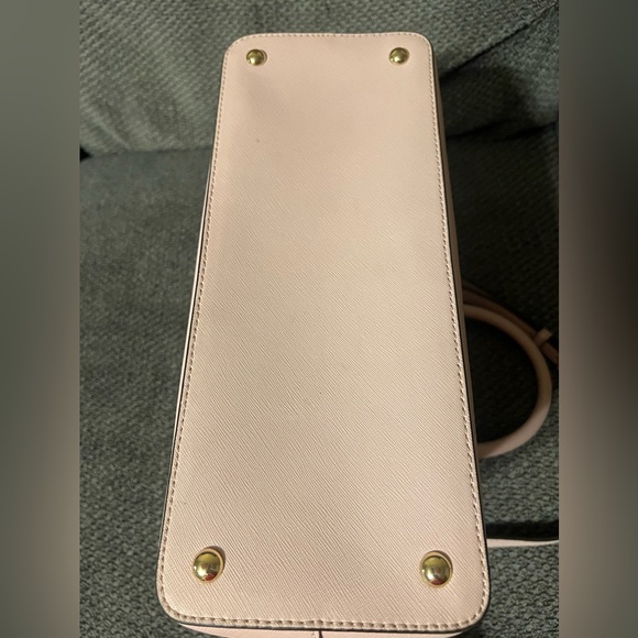 Michael Kors Purse - Picture 3 of 6